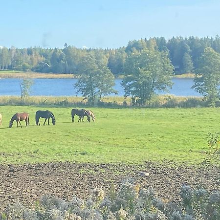 Ulvsby Ranch Guest House Karlstad Bagian luar foto